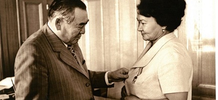 Тарихта таңба қалдырған қазақ әйелдері фото галереи 8